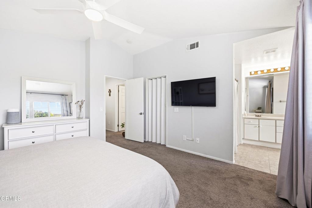 MLS #V1-33748 image #16