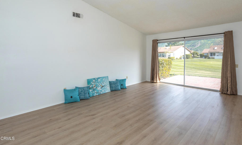 MLS #V1-33757 image #20