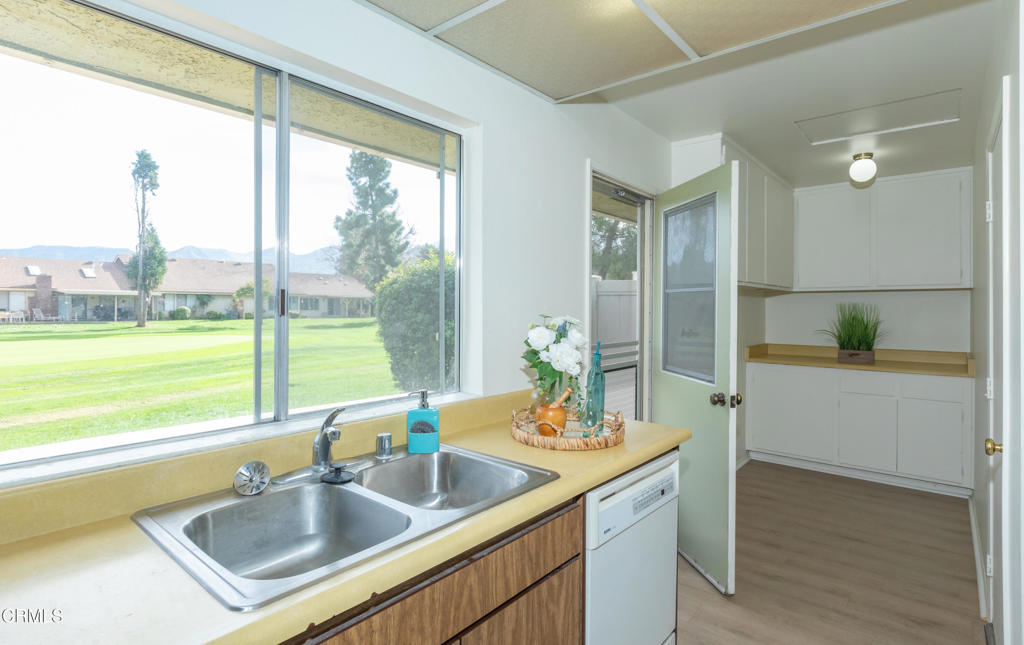 MLS #V1-33757 image #26