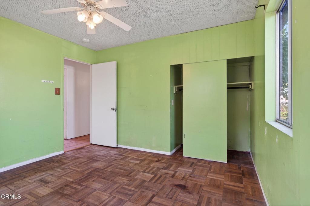 MLS #V1-33760 image #10