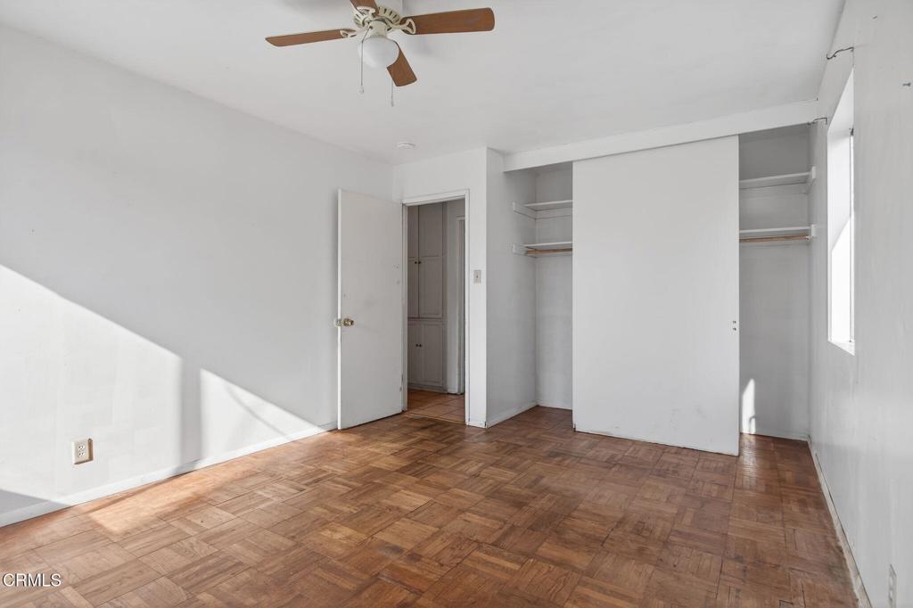 MLS #V1-33760 image #12