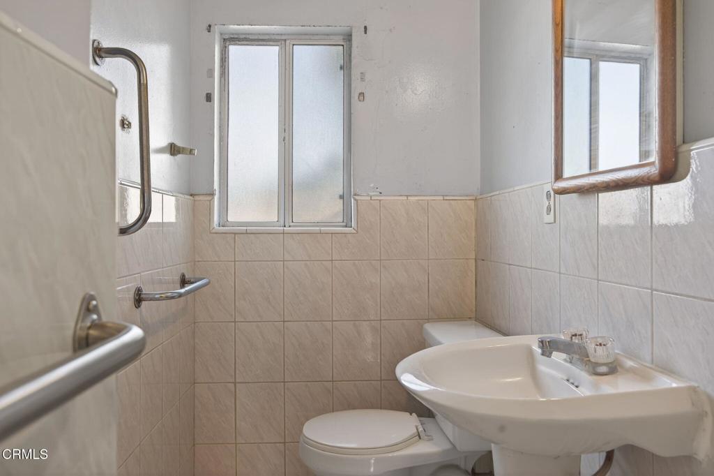 MLS #V1-33760 image #7