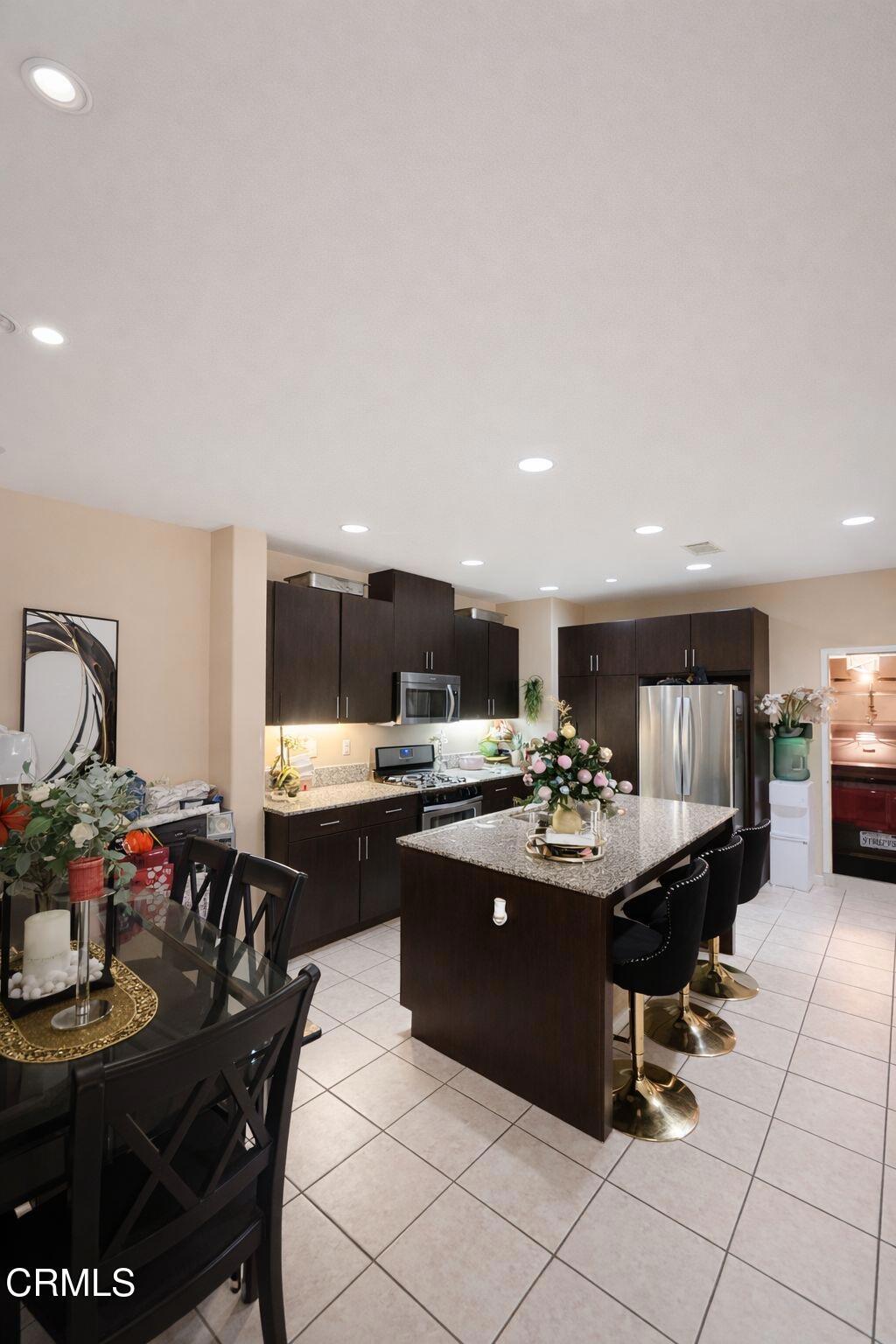 MLS #V1-33775 image #1