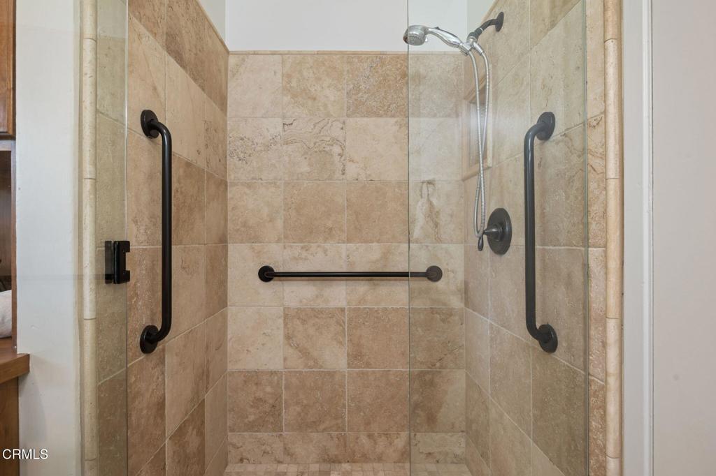 MLS #V1-33783 image #14