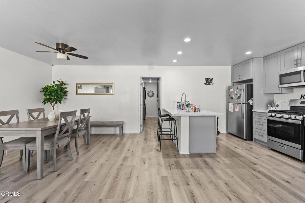 MLS #V1-33792 image #3