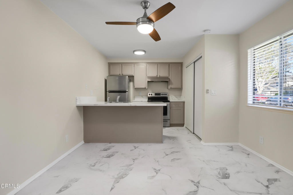 MLS #V1-33804 image #7