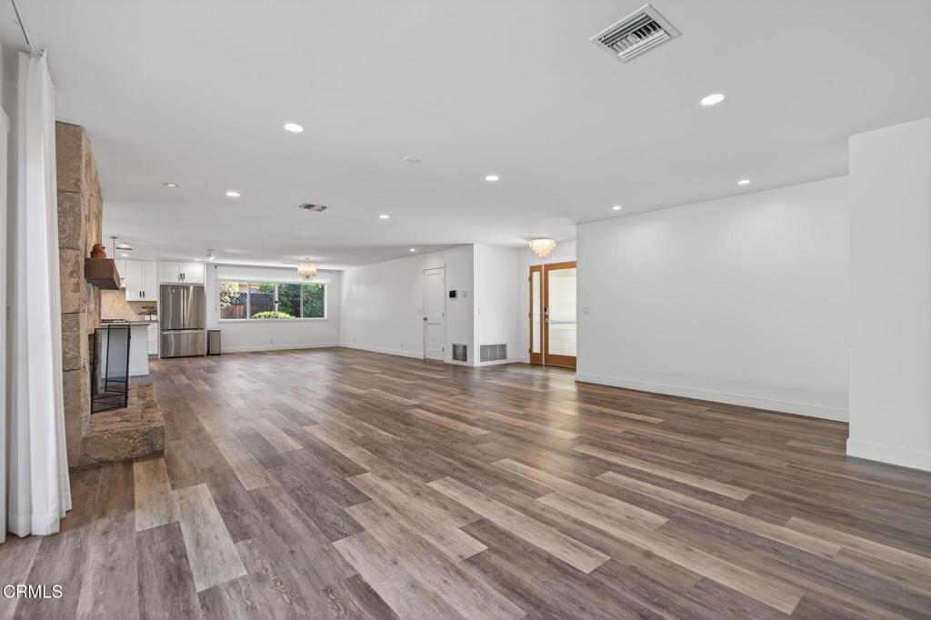 MLS #V1-33813 image #20