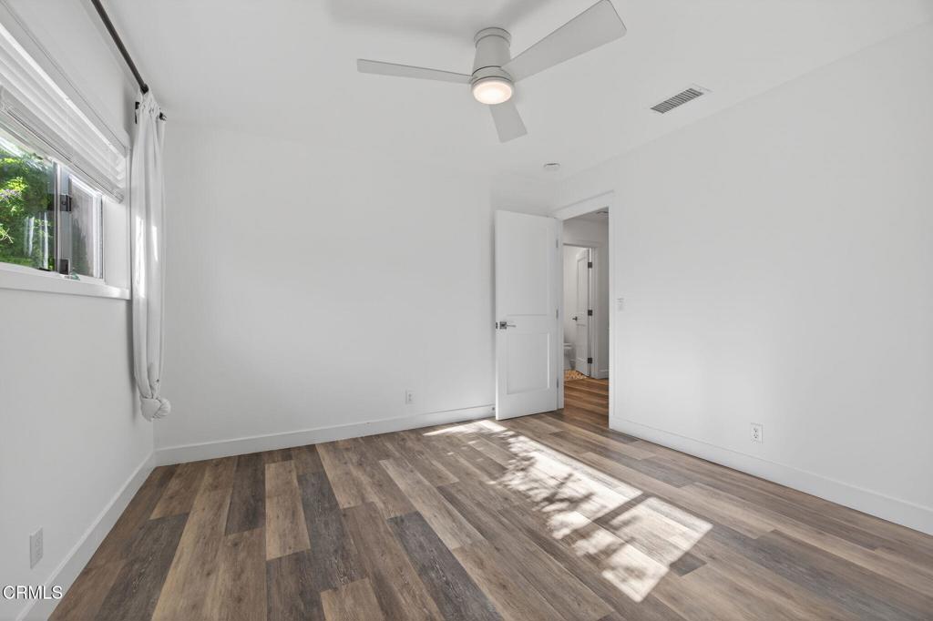 MLS #V1-33813 image #22