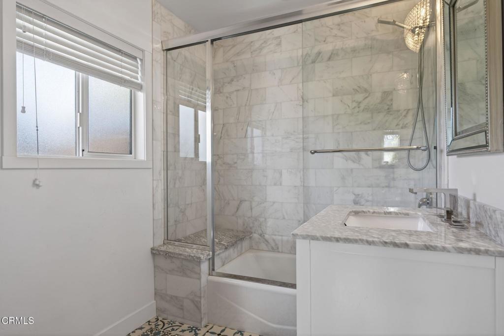 MLS #V1-33813 image #26