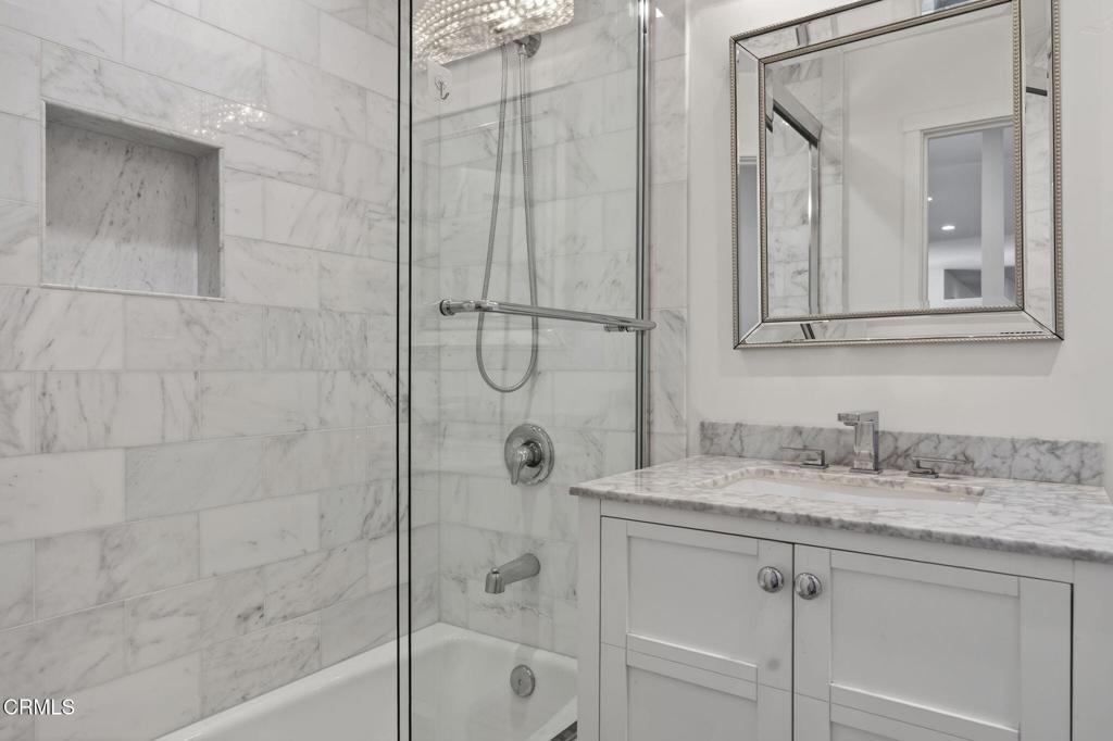 MLS #V1-33813 image #28