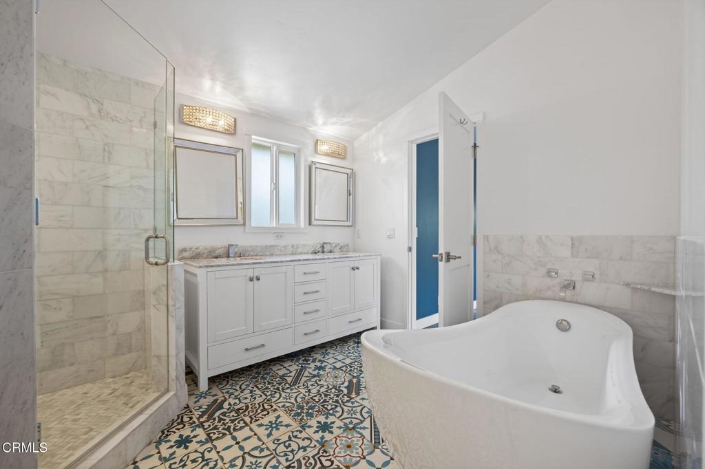 MLS #V1-33813 image #35