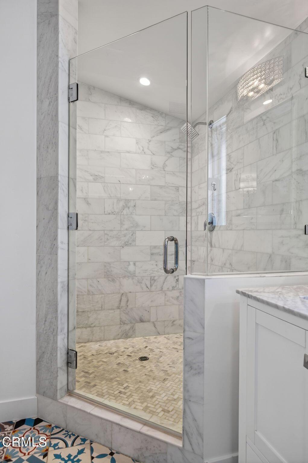 MLS #V1-33813 image #36