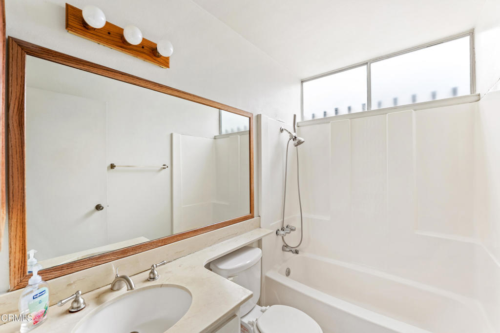 MLS #V1-33819 image #23