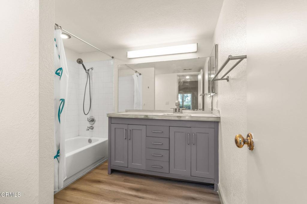 MLS #V1-33834 image #26