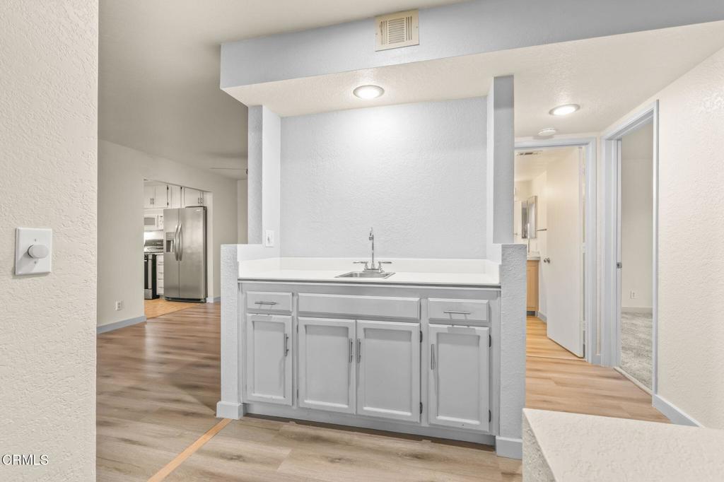 MLS #V1-33834 image #7