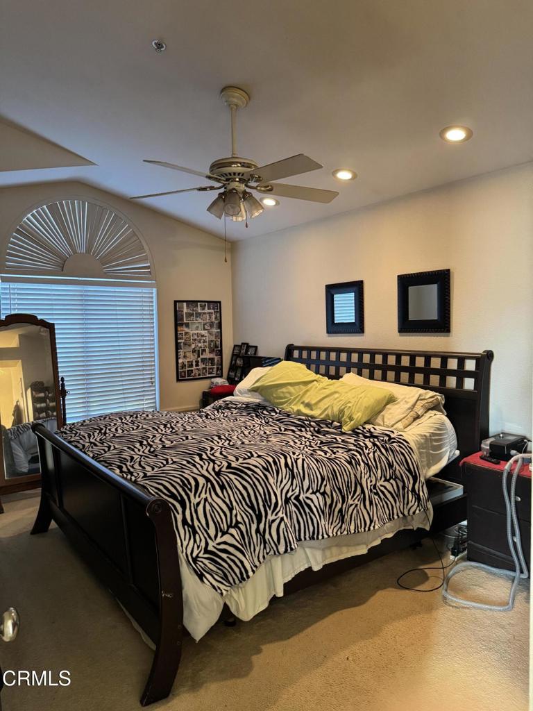 MLS #V1-33868 image #12