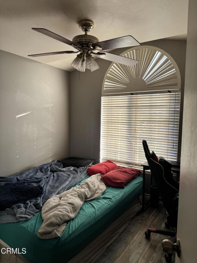 MLS #V1-33868 image #21