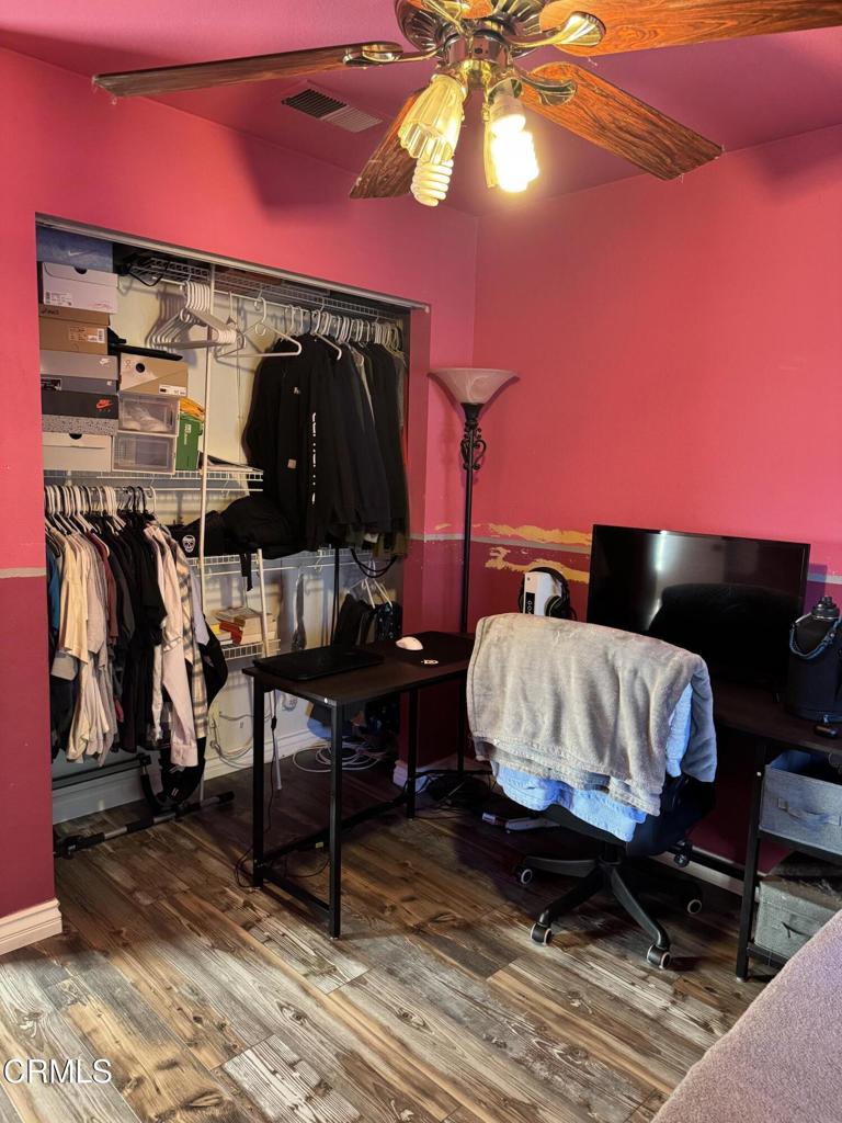 MLS #V1-33868 image #24