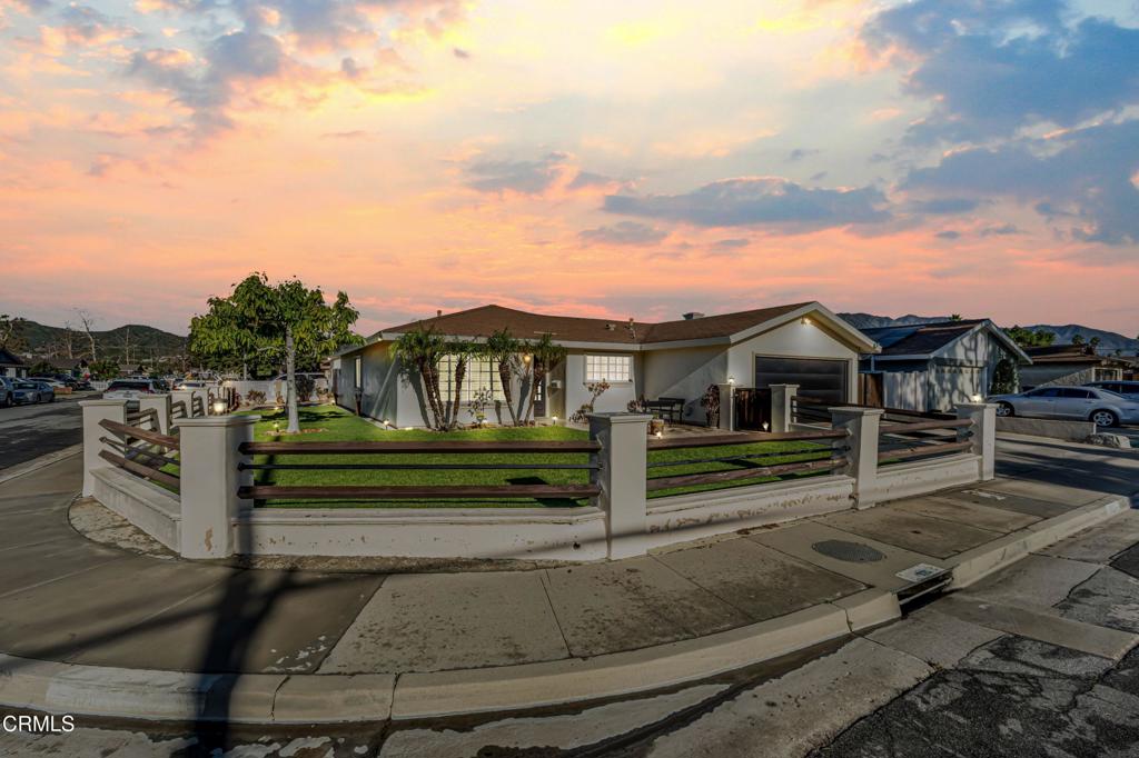 MLS #V1-33877 image #0