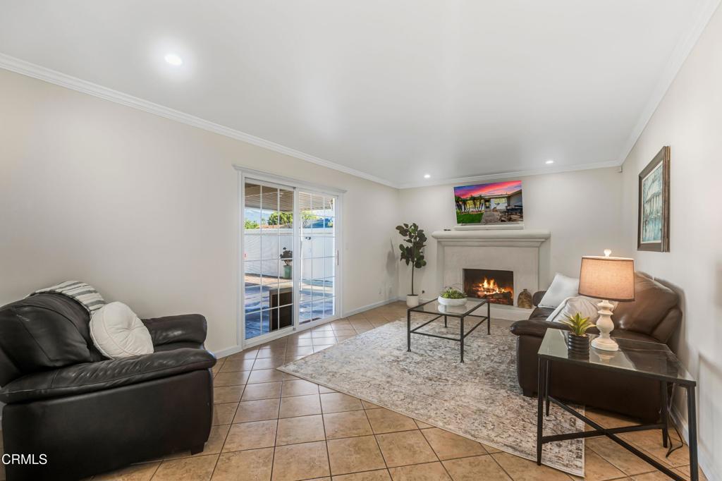 MLS #V1-33877 image #13