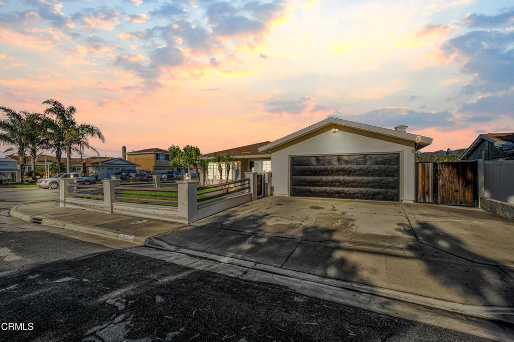 MLS #V1-33877 image #36