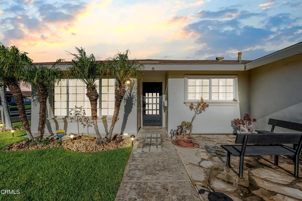 MLS #V1-33877 image #4