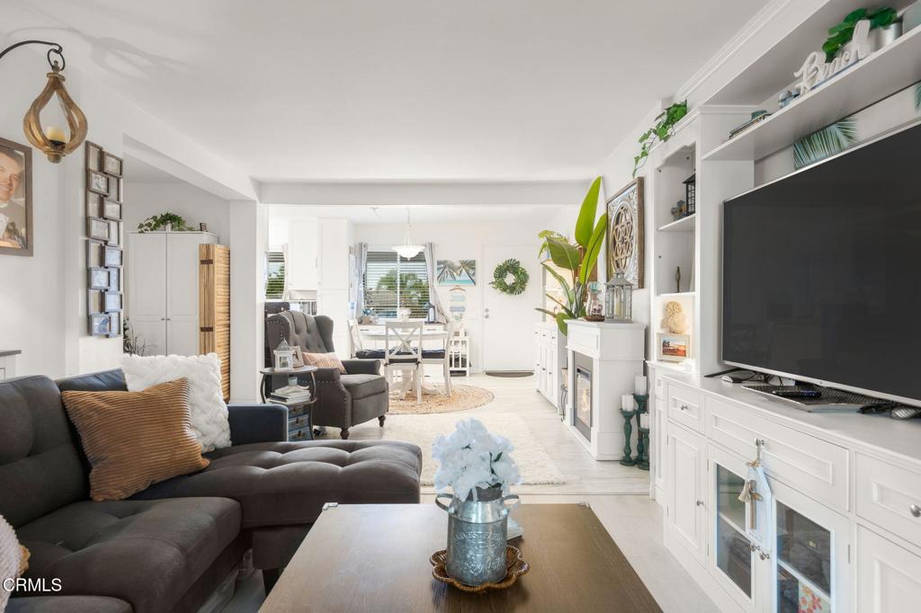 MLS #V1-33919 image #12