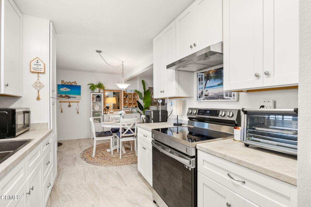 MLS #V1-33919 image #18