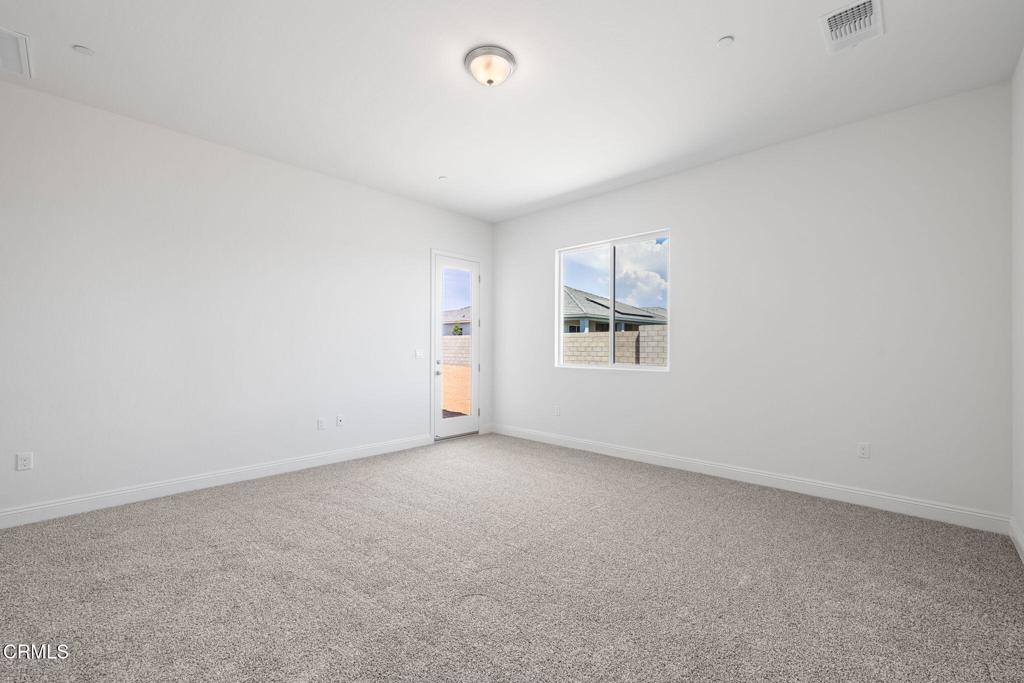 MLS #V1-33996 image #24