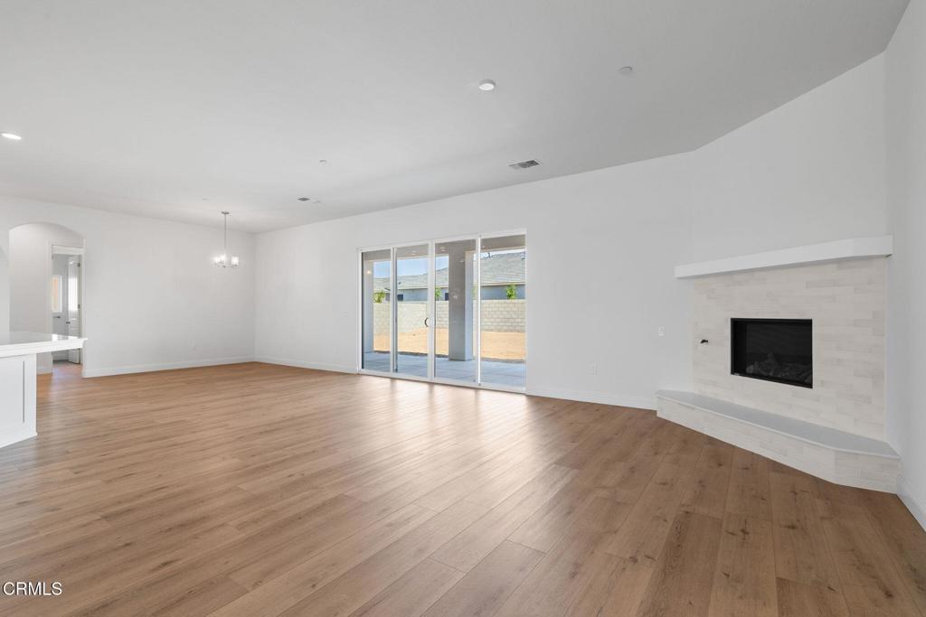 MLS #V1-33996 image #5