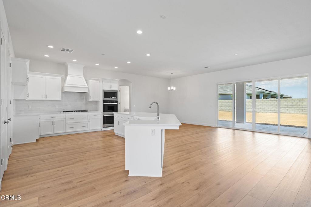 MLS #V1-33996 image #6