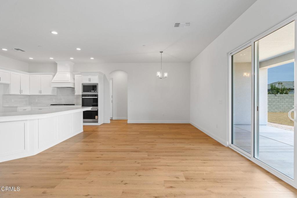 MLS #V1-33996 image #9