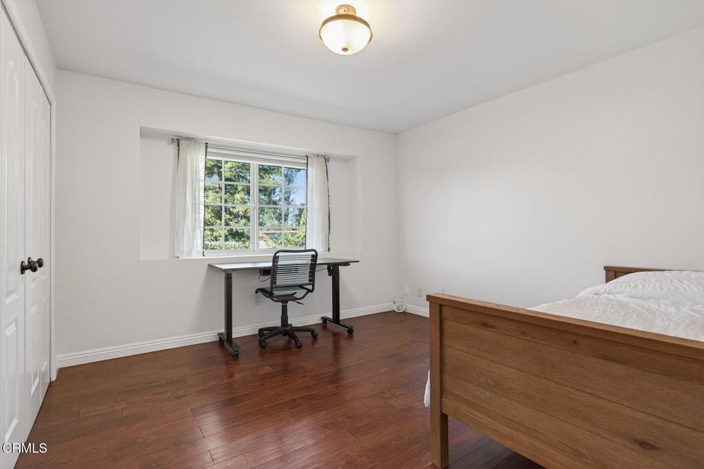 MLS #V1-33998 image #24