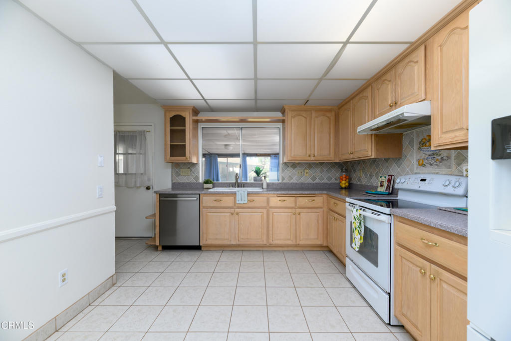 MLS #V1-34006 image #15