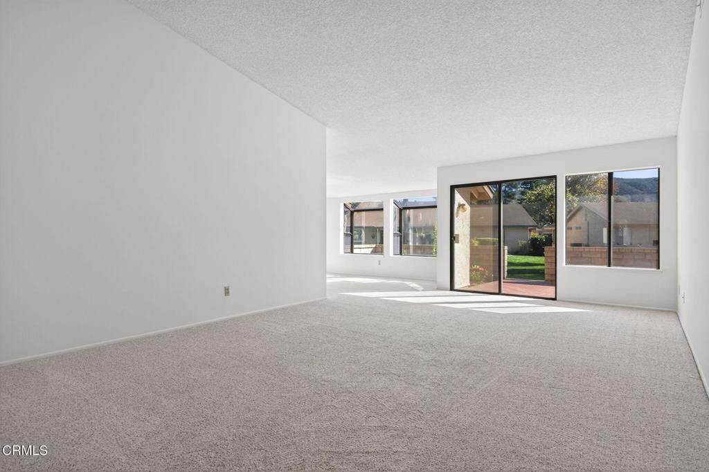 MLS #V1-34013 image #5