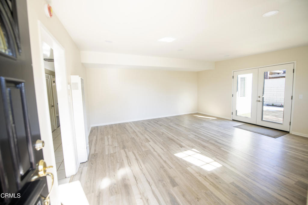 MLS #V1-34014 image #5