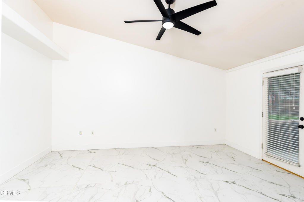 MLS #V1-34023 image #16