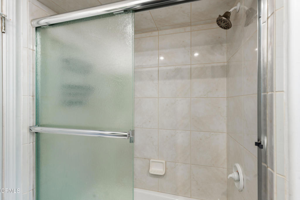 MLS #V1-34023 image #27