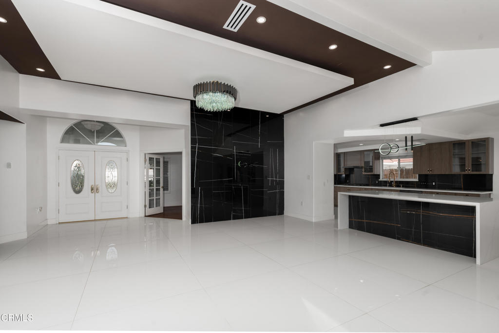 MLS #V1-34023 image #8