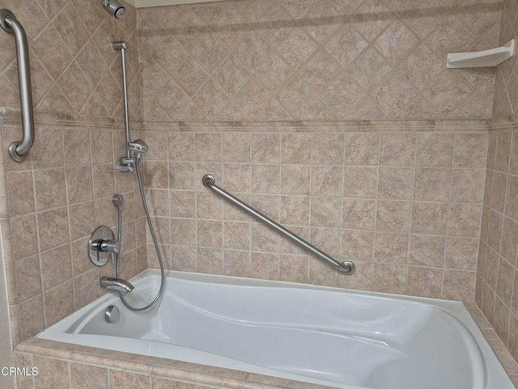 MLS #V1-34255 image #19