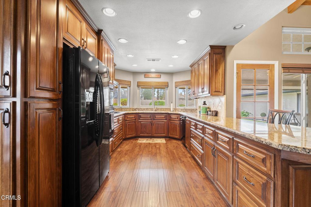 MLS #V1-34256 image #9