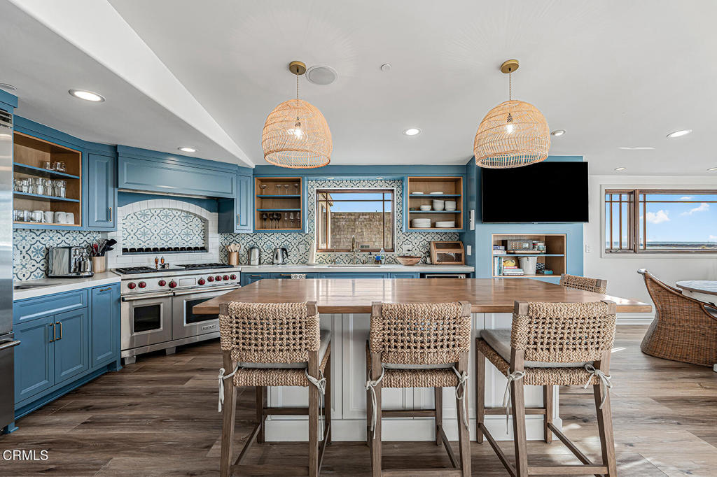 MLS #V1-34260 image #10