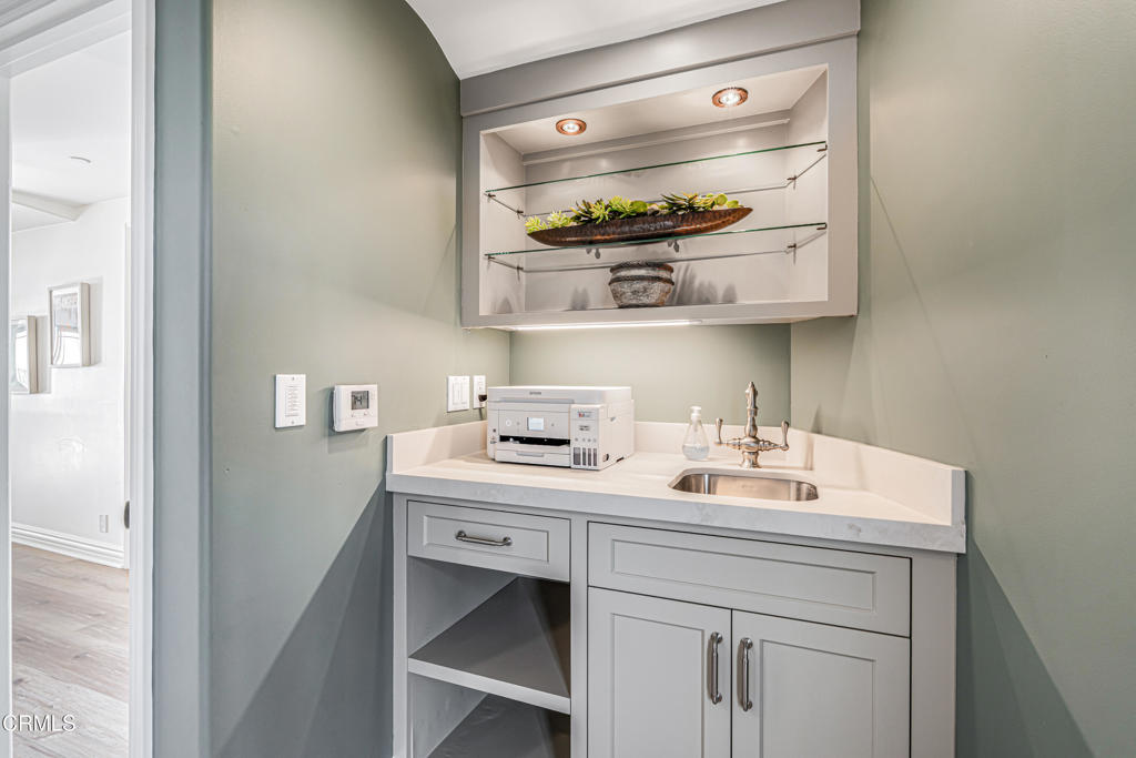 MLS #V1-34260 image #16