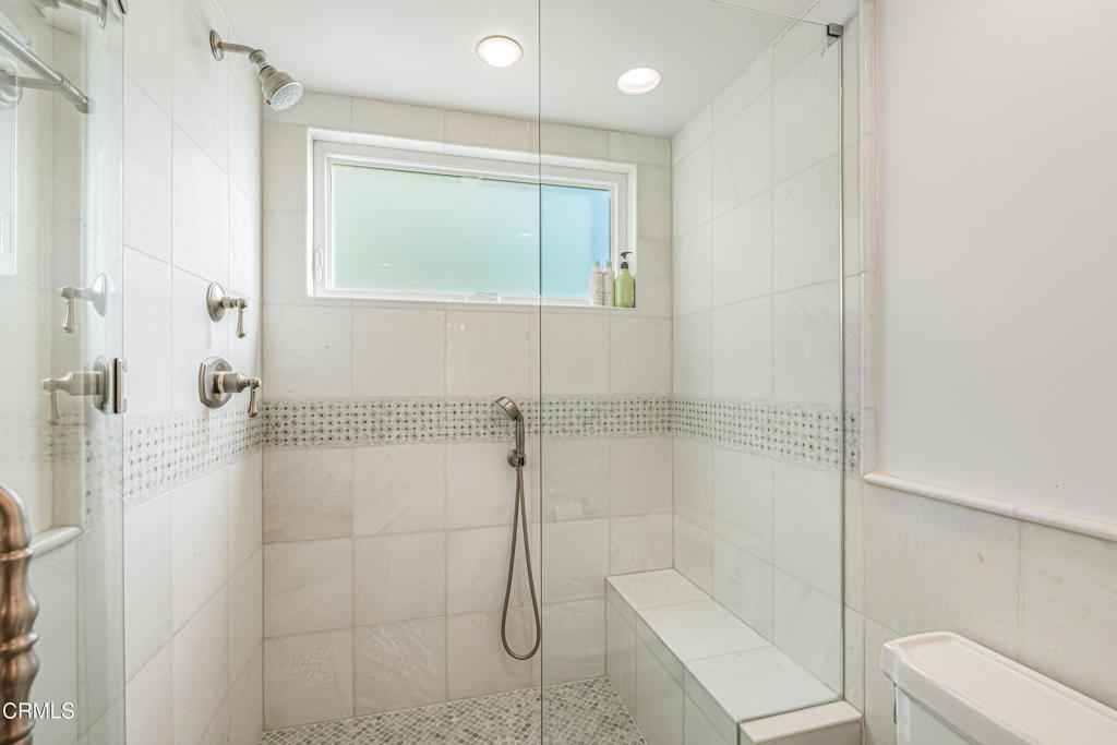 MLS #V1-34260 image #37