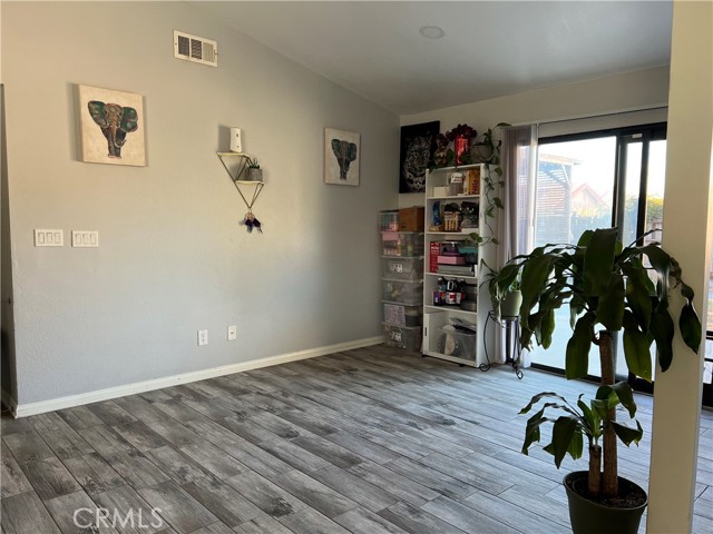 MLS #WS23203695 image #4