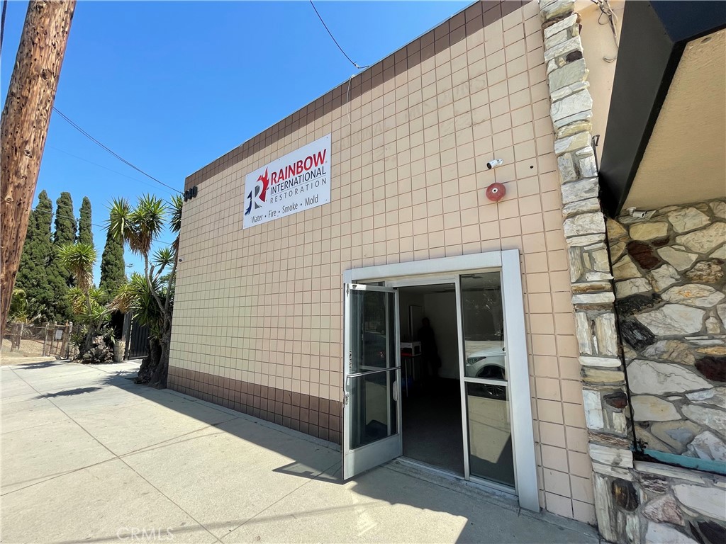 MLS #WS24009306 image #1