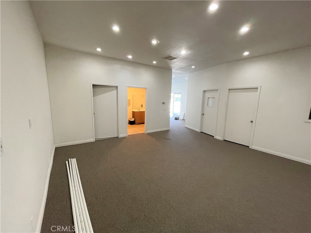 MLS #WS24009306 image #24