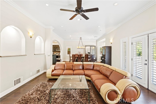 MLS #WS24087578 image #13