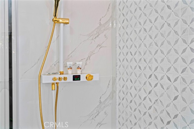 MLS #WS25008822 image #19