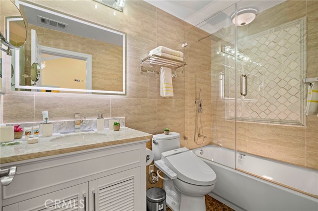 MLS #WS25008822 image #27